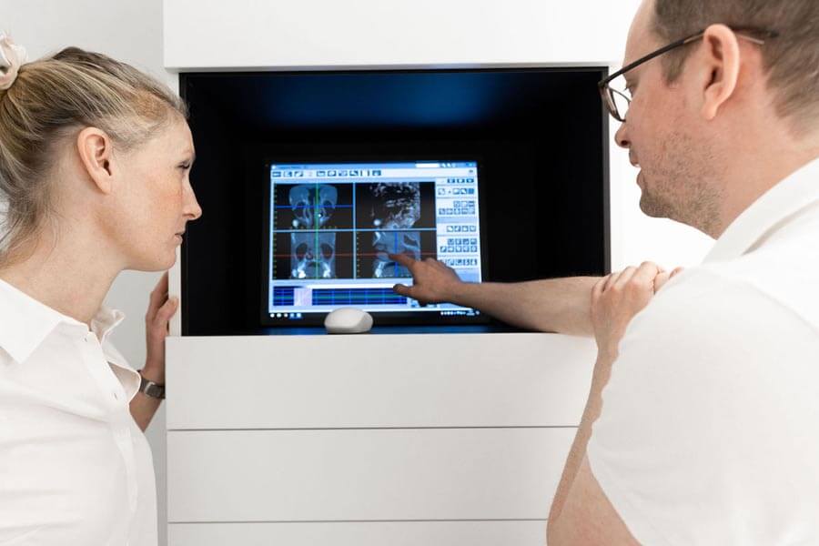 Moderne Zahnarztpraxis Duesternbrook